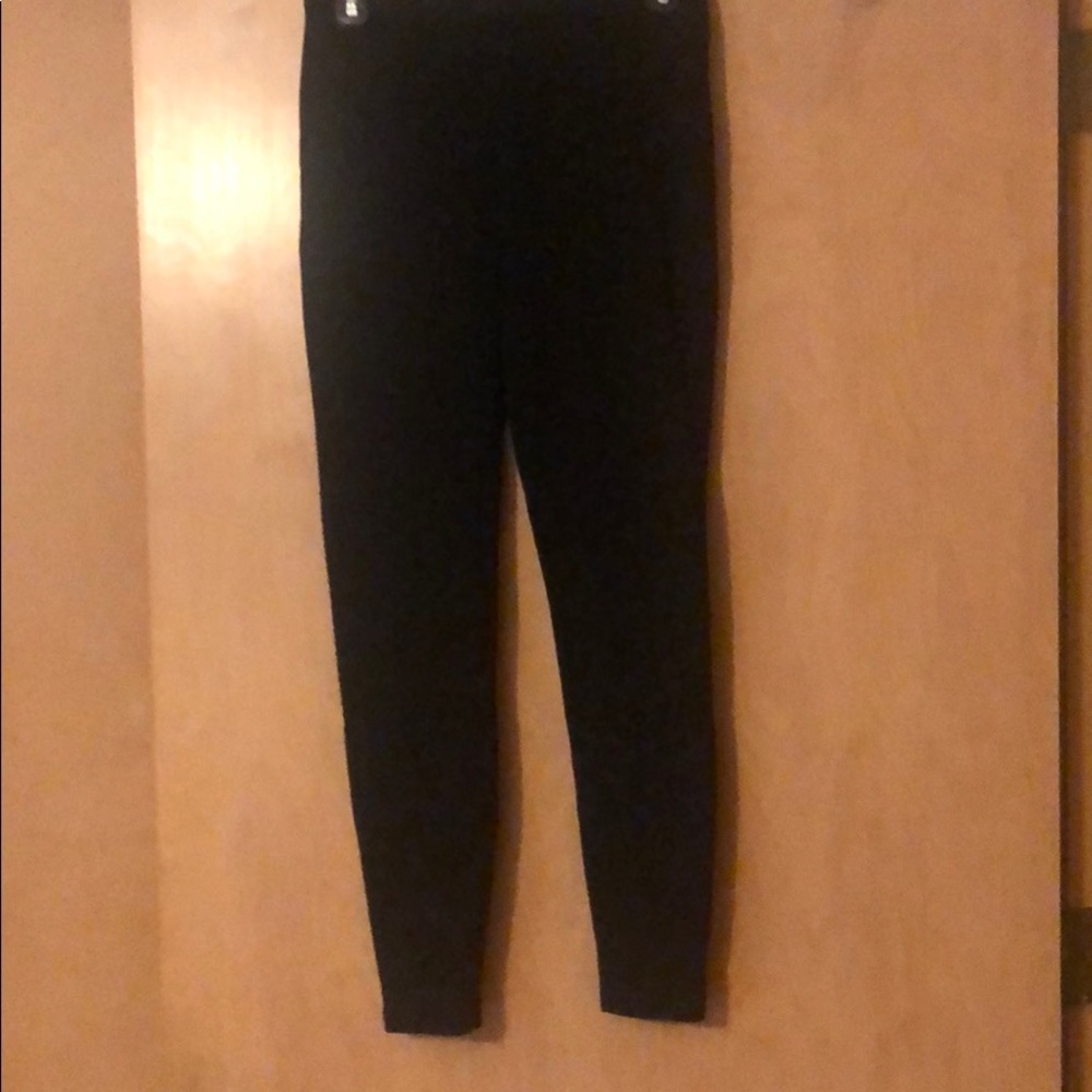 Black leggings